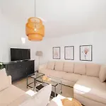Five Bedroom With Pool Lovreć