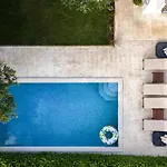 Five Bedroom With Pool Lovreć