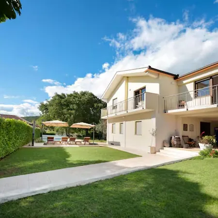 ヴィラ Five Bedroom With Pool *